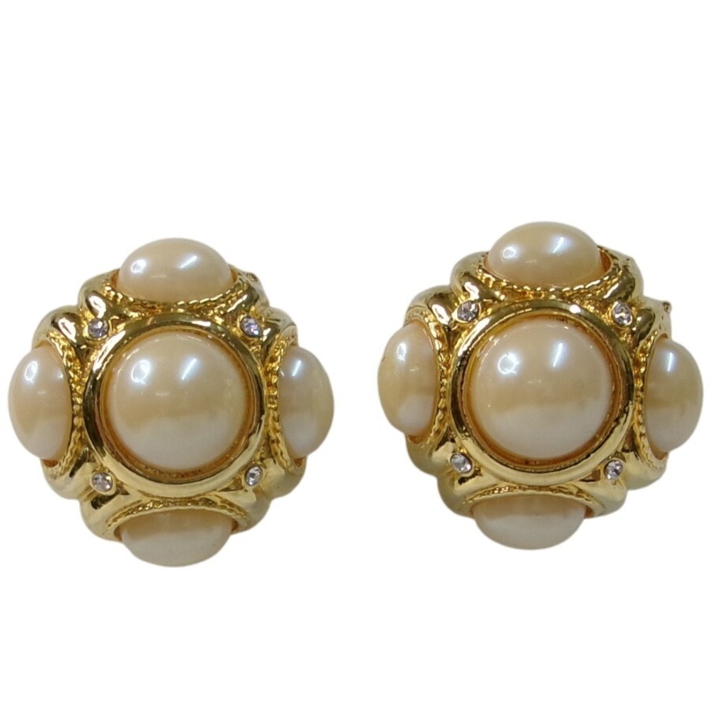 Vintage Unsigned Couture Gold Tone Faux Pearl Rhinestone Round Clip On Earrings